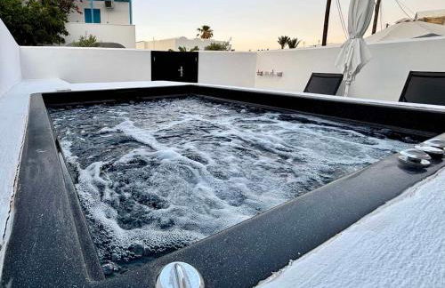 Nostos Suites Kamari - Foto 7