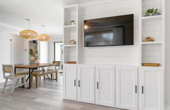 Stylish coastal retreat with Heated Saltwater pool - Foto 72