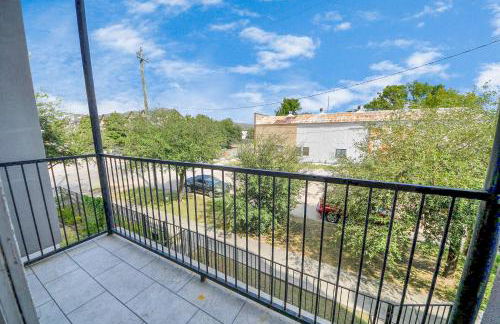 AMAZING ROOFTOP! DOWNTOWN SKYLINE VIEWS!!! SLEEPS 15 - Foto 47