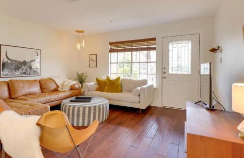 6 Mi to Dtwn Austin Home with Screened Porch and Yard - Foto 6