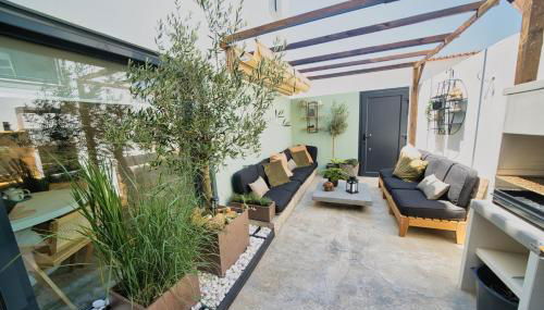 Elements Milfontes - Japandi Designed House - City Center - Foto 4, Garden