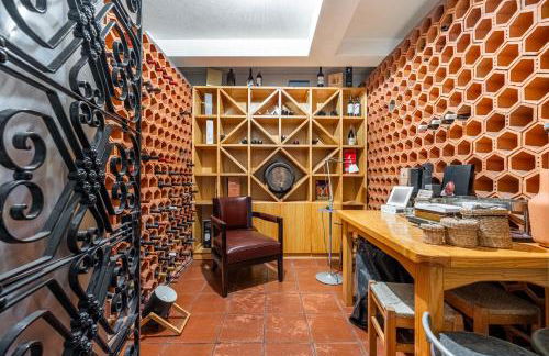 Extravagant 5-Bedroom Mansion - Foto 21