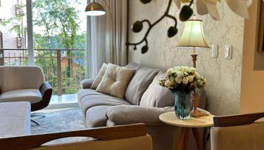 Apto Impecável com piscina aquecida e jacuzzi - Foto 3