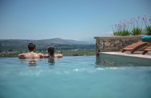 Listen to Nature in a Renovated Traditional Hilltop Villa Liodosifis with Heated Pool - Foto 5