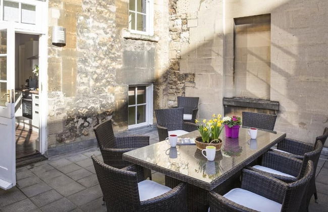 Dream Stays Bath - Trim Street Townhouse with Hot tub - Foto 18