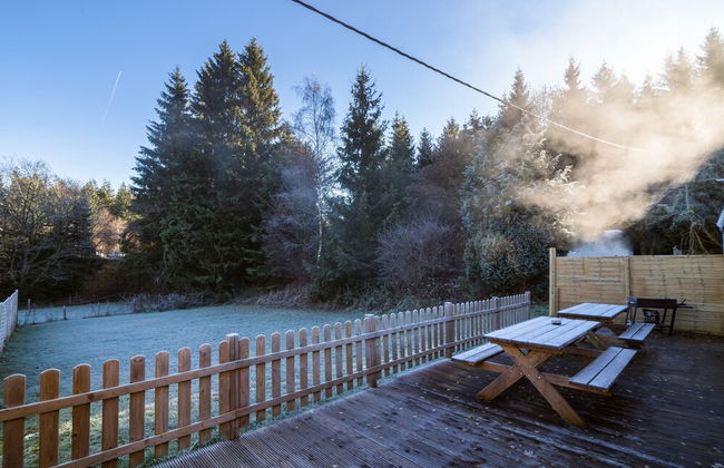 Mansion With Pool & Bar - Photo 20