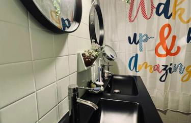 Bel Appartement Gare Centre Face aux Remparts 8 personnes Parking WIFI - Photo 20