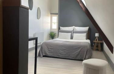 Duplex bord de l'Eure - Parking inclus - Jolie vue sur la cathédrale - Foto 1