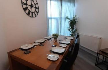 Chic 5 double bedroom house - 15 min to Manchester - Foto 23