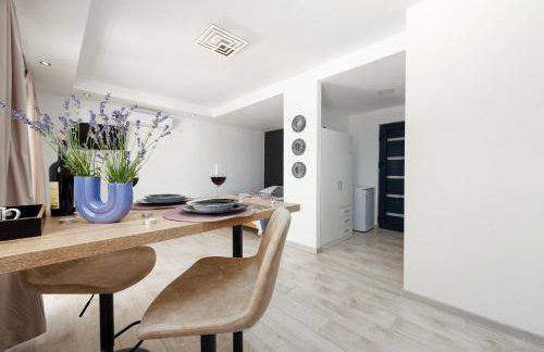 Unique Villa V with large pool - Photo 45