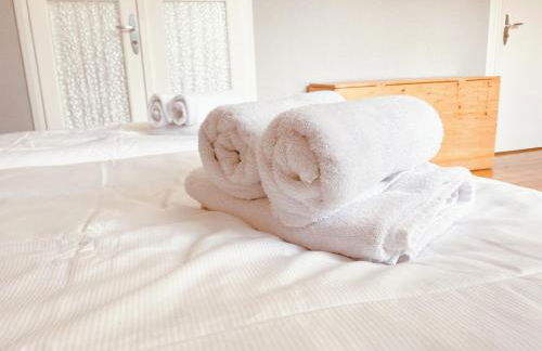 Ruhig, modern & Nähe Altstadt! - Foto 8