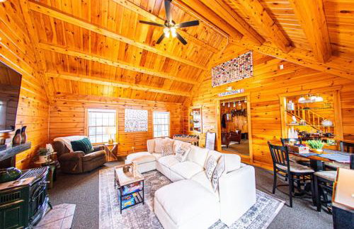 Log Home w Mountain Views Near Windham & Hunter Ski Resorts - Foto 1