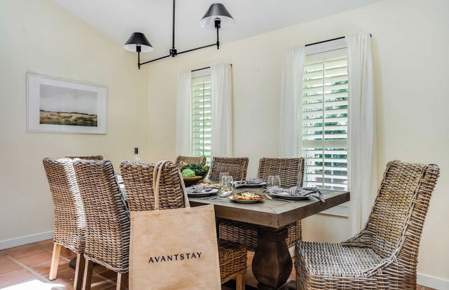 León by Avantstay Private Breathtaking Character Cottage w/ Pool & Hot Tub - Foto 18