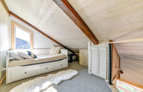 Skiers Paradise Townhome with Deck in Cortland! - Foto 19