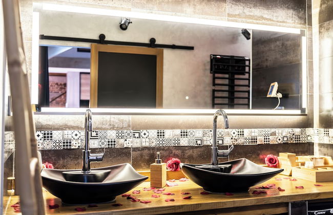 Appart Hotel GLAM88 Suites SPA et SAUNA - Photo 36