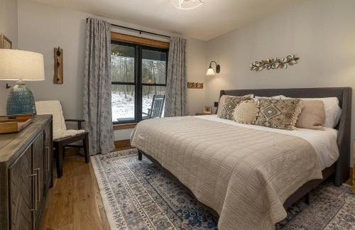 Modern 2BR Cabin w Hot Tub Near Carbondale - Foto 4