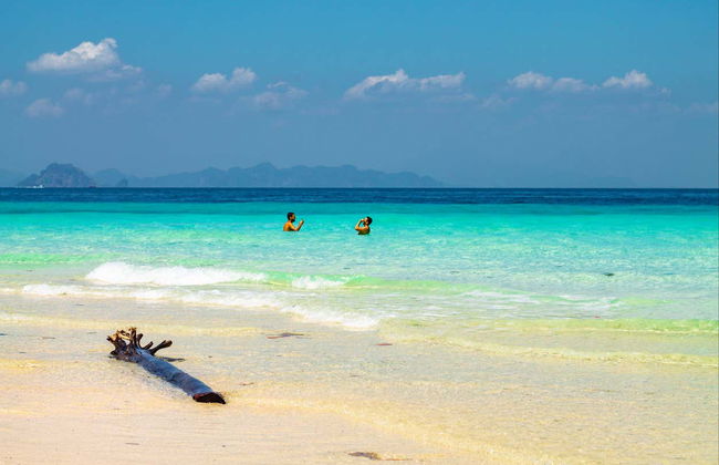 Tour delle isole Phi Phi in motoscafo - Foto 3