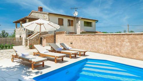 Casa Piccola Barbici with pool in Porec, Istria - Foto 4, Garden, Garden view