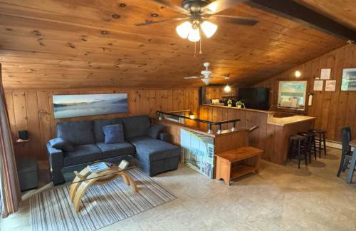 Serene Forest Lodge I Adventure Meets Serenity - Foto 2