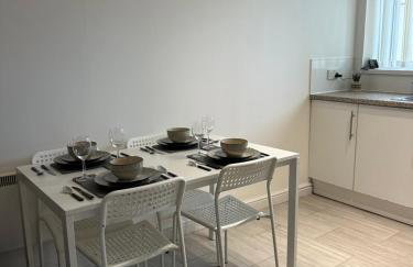 Orchard Court Spacious 2 bedroom apartment - Foto 19