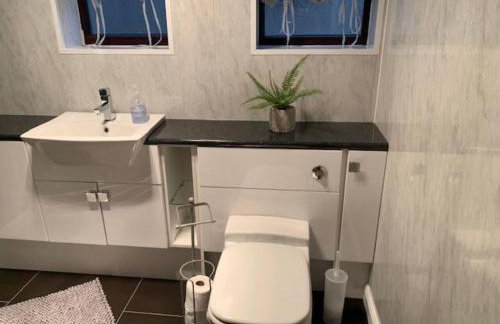 Lovely 5 Person Chalet in St Margaret's at Cliffe - Foto 6