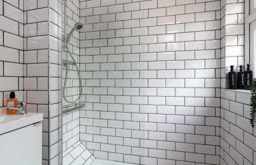 Home from Home Garden Free Parking Long Term Stays - Foto 11