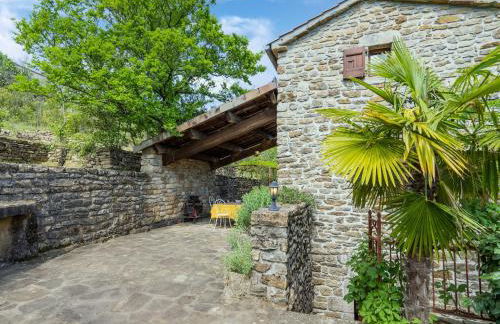 Relaxing Family Stay in Les Vans - Foto 14