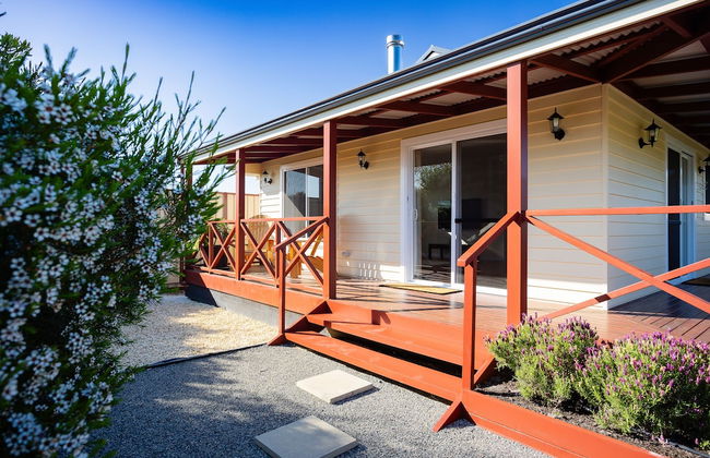 Owen's Hideaway by the BNB Collection - Photo 28