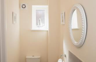 Lovely 2-bedroom Seaside Retreat with Free Parking - Foto 17