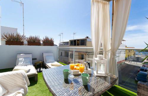 Cozy and sea views private terrace apartment - Foto 18