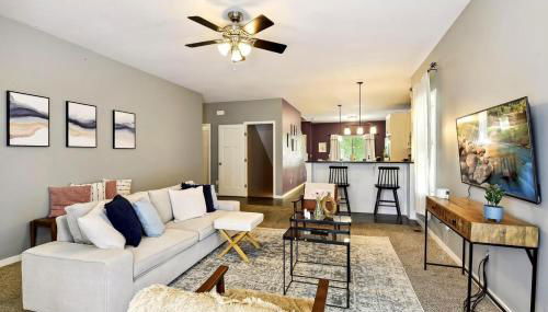 Basketball Court, Pickleball, Karaoke, 6 Beds - Foto 5