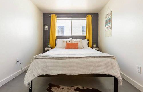 2BR Apt with BBQ & Parking Spring Fling Stay - Foto 32