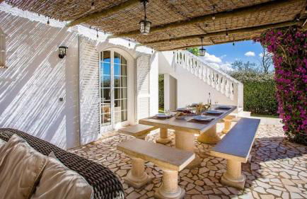 Lovely Very Private Villa with Beautiful Gardens - Foto 51