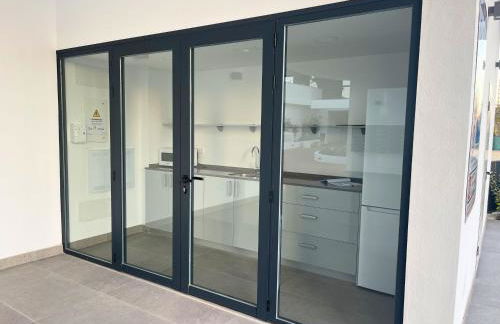 Modern 3-Bedroom with Padel and Pool Access - Photo 15