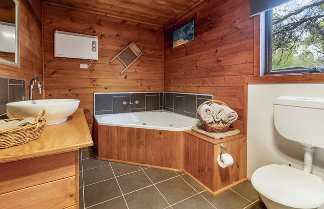 Mole Creek Cabins - Photo 64