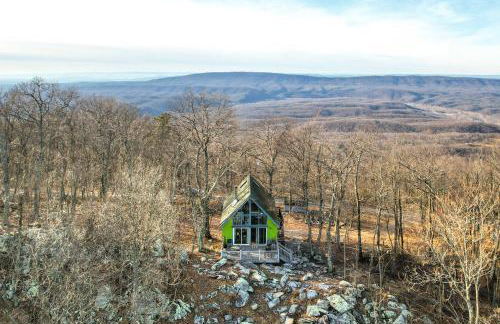 Great Cacapon Cabin with Mountain Views - Photo 30