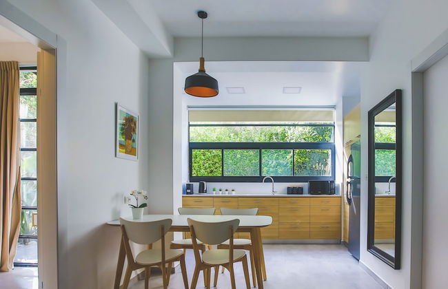 Carmel Boutique - Photo 73