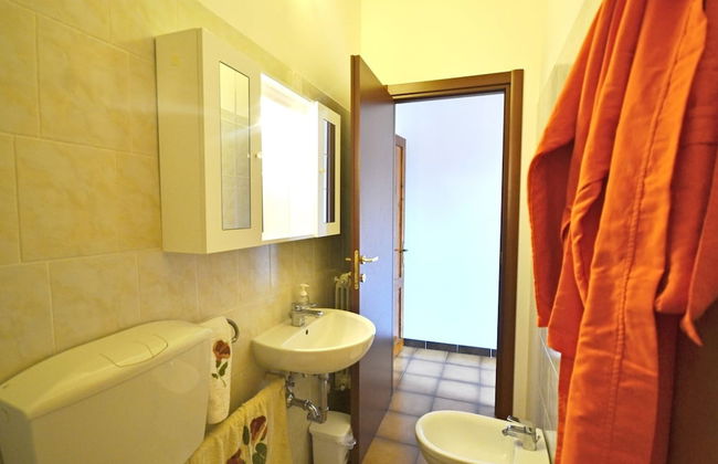 Sunlit Home With Pool - Foto 10