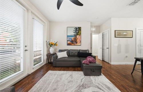 Chic 2BR w Pool Pet-Friendly Unit #14 - Foto 22