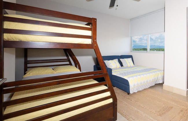 The Big Family Condo by Acomodo - Foto 27