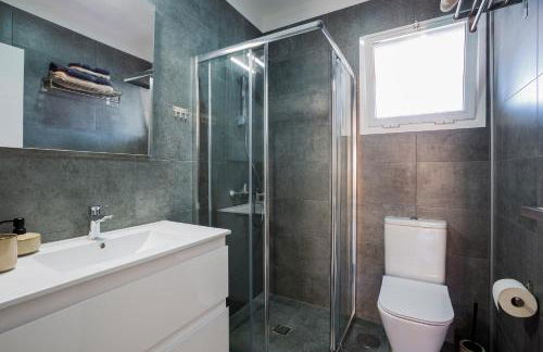 Ocean Breeze - Photo 23