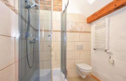 Nad morzem i jeziorem Dworek Kopań - Foto 3