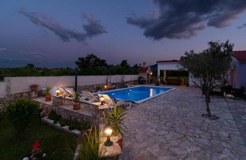 Three-Bedroom Holiday Home in Dabar - Foto 21