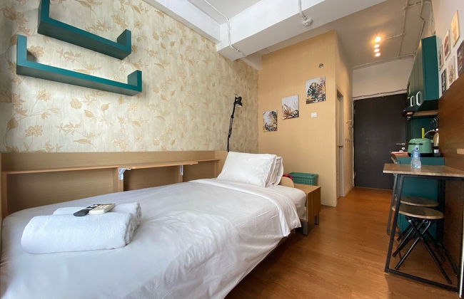 Bohemian Beauty Studio Room At Grand Asia Afrika Apartment - Foto 3