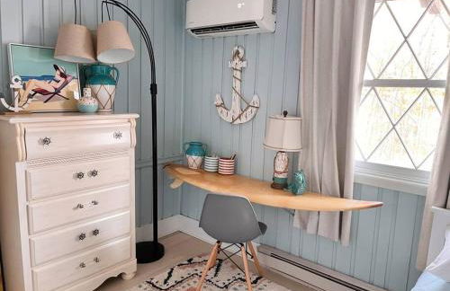 Stylish and Cozy Cabin, Walking Distance to Big Bass Lake - Foto 34