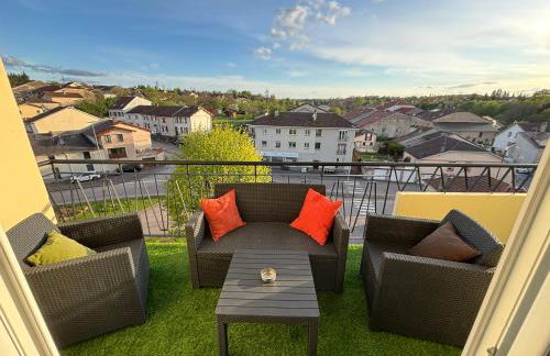 Appartement F4 meublé 75m2 trois chambres avec balcon - Foto 2