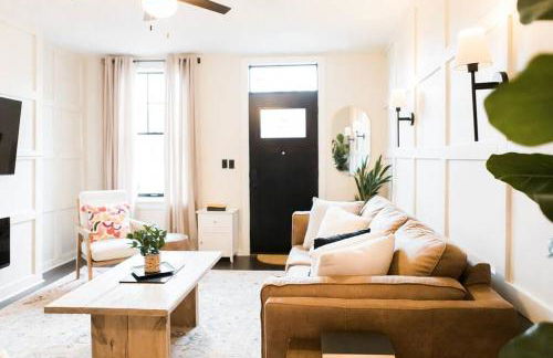 Cozy Cottage Downtown - Walk to OTR & Stadiums - Foto 28