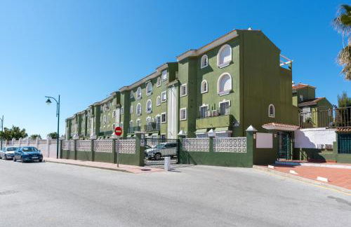 Sandy Playa Golf Málaga con Parking - Photo 8