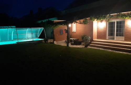 casa a 50 metros de playa con piscina cubierta - Foto 3