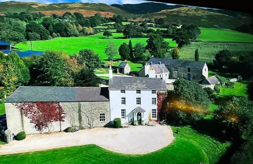 Georgian Country House -Panoramic Views -Sleeps 12 - Foto 3